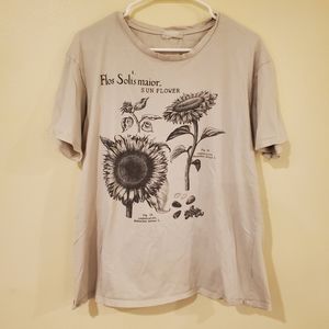 Altar'd State Sunflower T-shirt - Medium